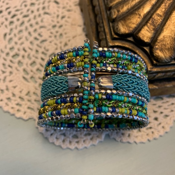 Bracelets to dress up your summer outfit! - Picture 8 of 10
